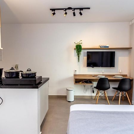 360 Vn Melo Alves By Housi Apartment Sao Paulo Bagian luar foto